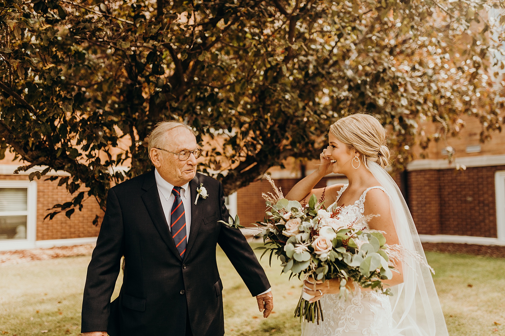 plan time with special people on your wedding day like this grandfather and bride